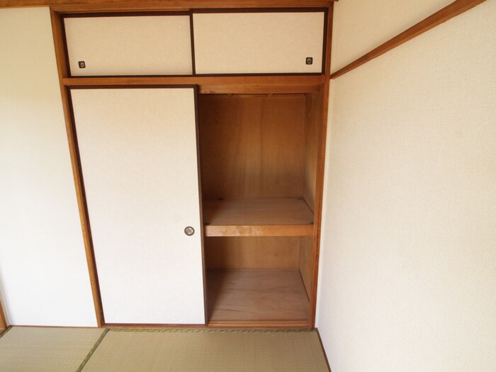 物件内観写真10　(収納)