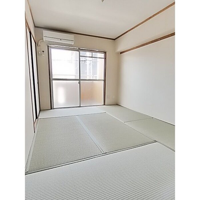 物件内観写真6　(居室)