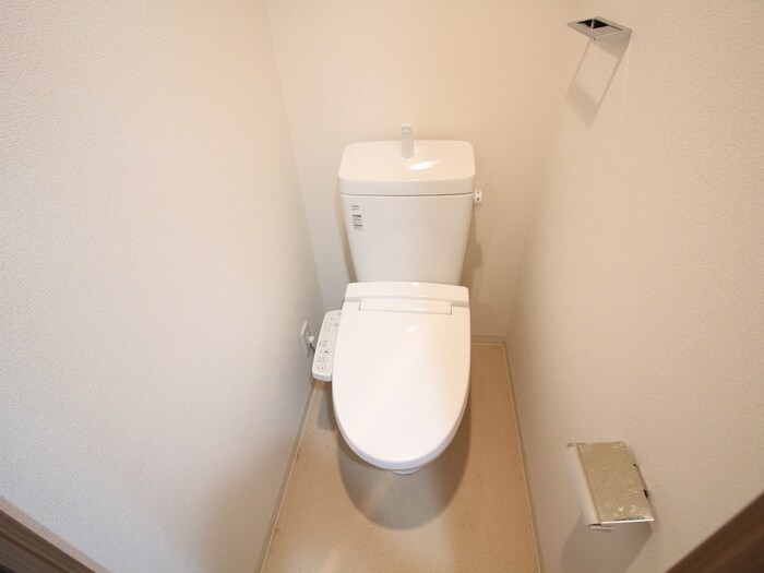 物件内観写真9　(トイレ)