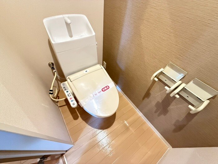 物件内観写真13　(トイレ)