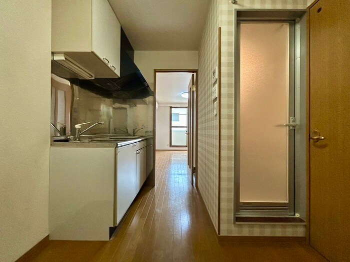 物件内観写真21　(廊下)