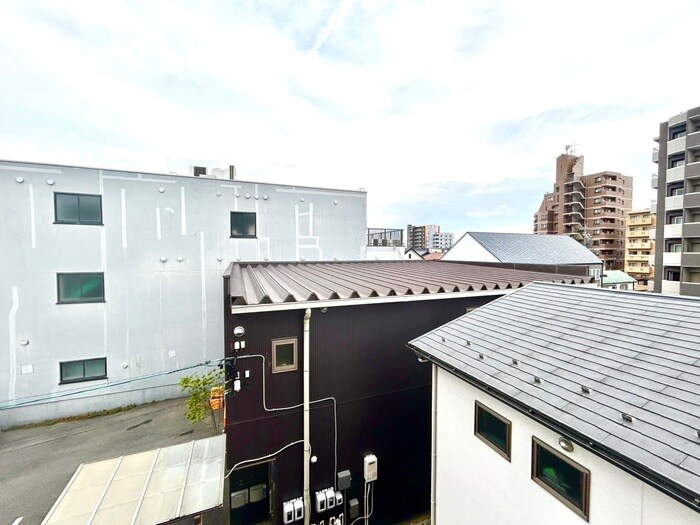 物件内観写真22　(室内からの展望)