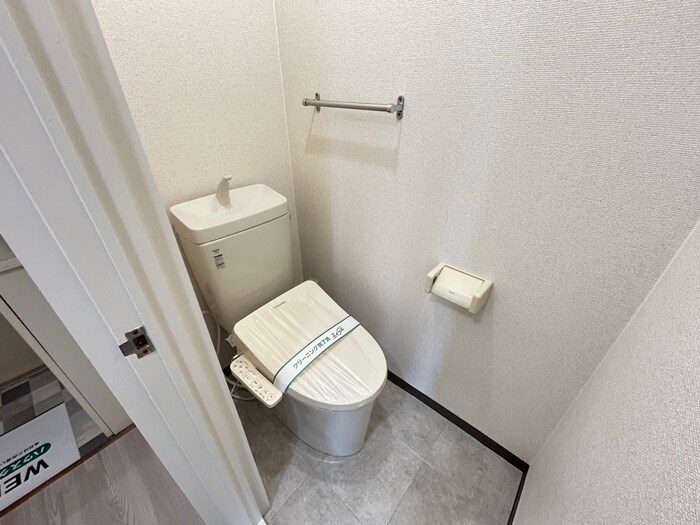 物件内観写真12　(トイレ)