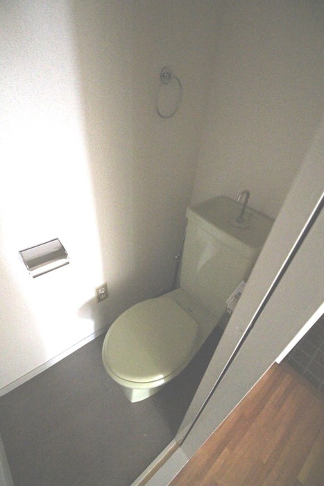 物件内観写真7　(トイレ)