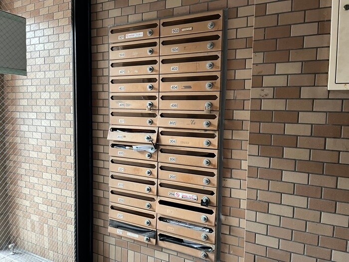 物件外観写真4　(建物設備)