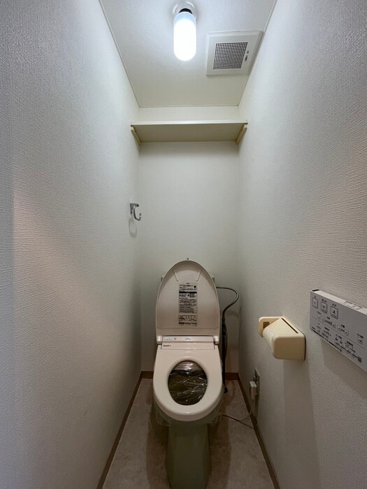 物件内観写真10　(トイレ)