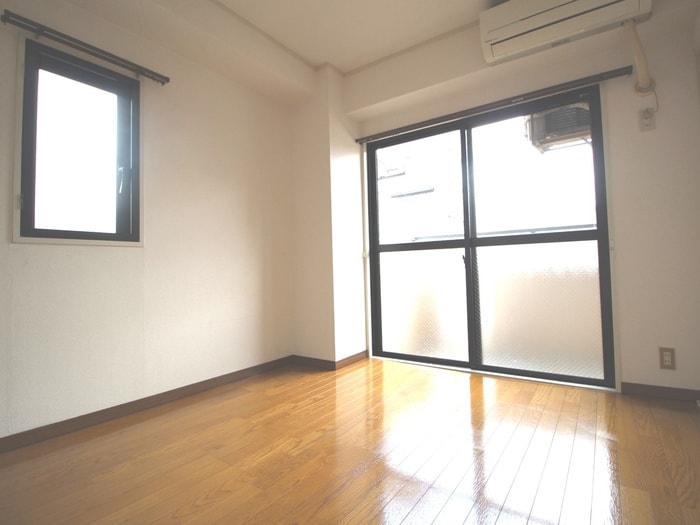 物件内観写真12　(居室)