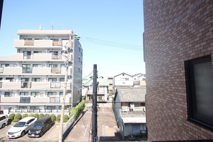 物件内観写真17　(室内からの展望)