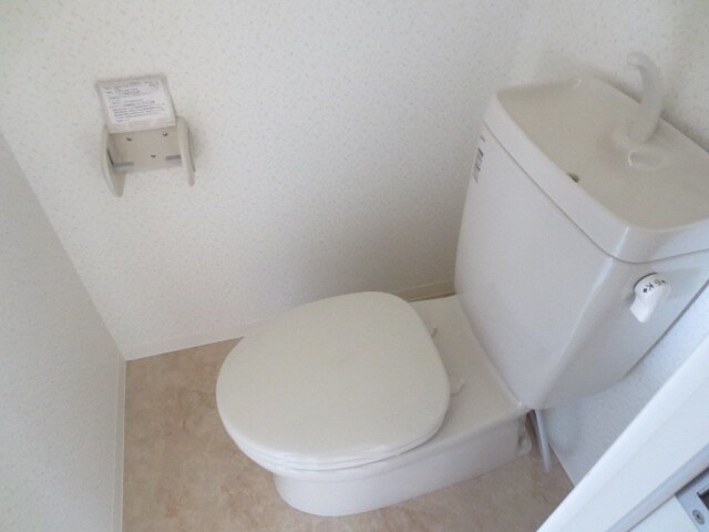 物件内観写真9　(トイレ)