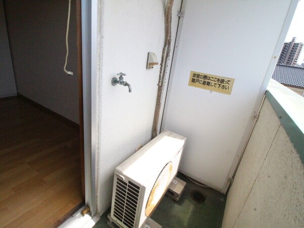 洗濯機置場