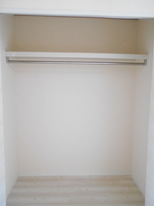 物件内観写真8　(収納)