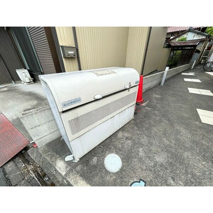 物件外観写真3　(建物設備)