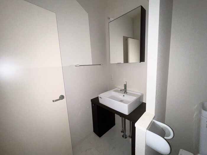 物件内観写真14　(洗面)