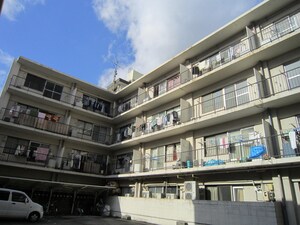 中丸ハイツ外観写真