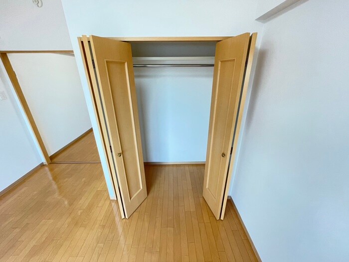 物件内観写真10　(収納)