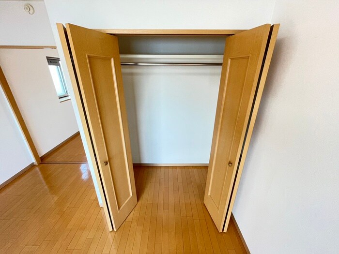 物件内観写真10　(収納)