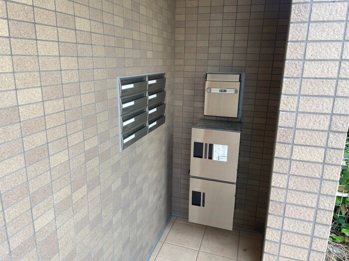 物件外観写真5　(建物設備)