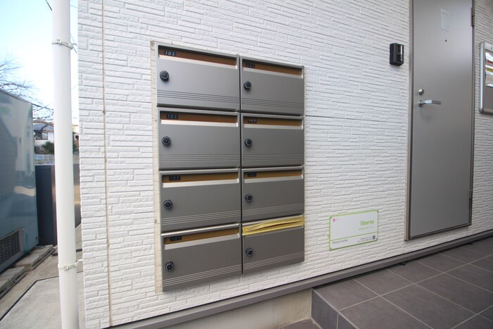 物件外観写真4　(建物設備)