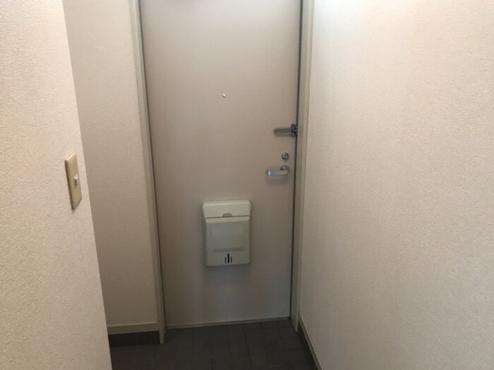 物件内観写真13　(室内からの展望)