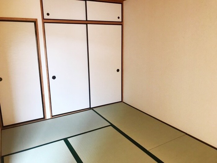 物件内観写真16　(居室)