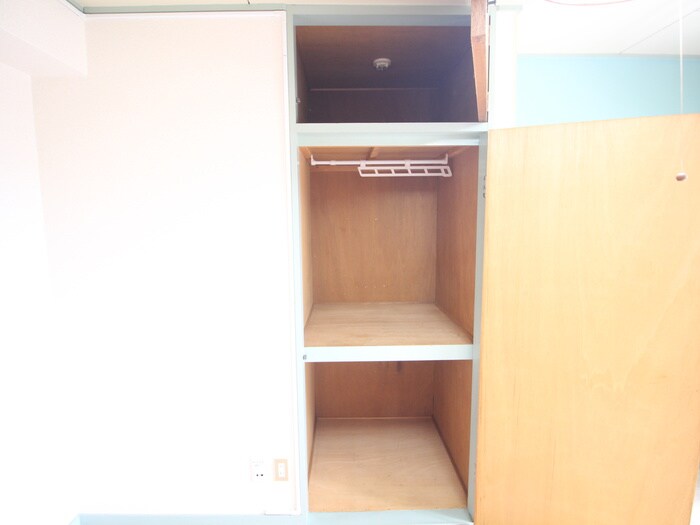 物件内観写真9　(収納)