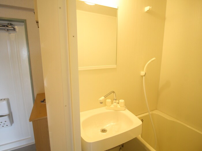 物件内観写真13　(洗面)