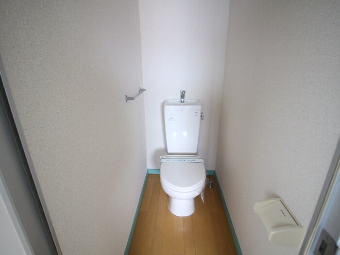 物件内観写真13　(トイレ)