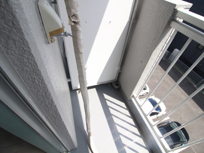 物件内観写真14　(洗濯機置場)