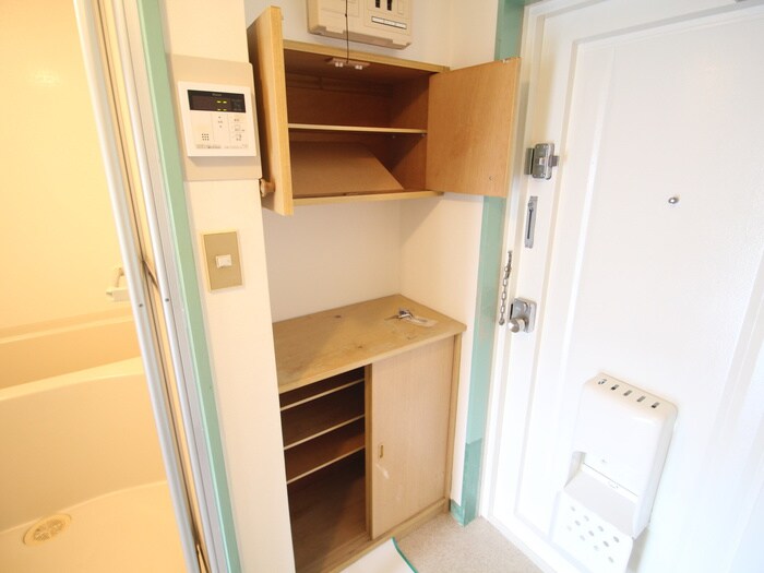 物件内観写真19　(靴箱)