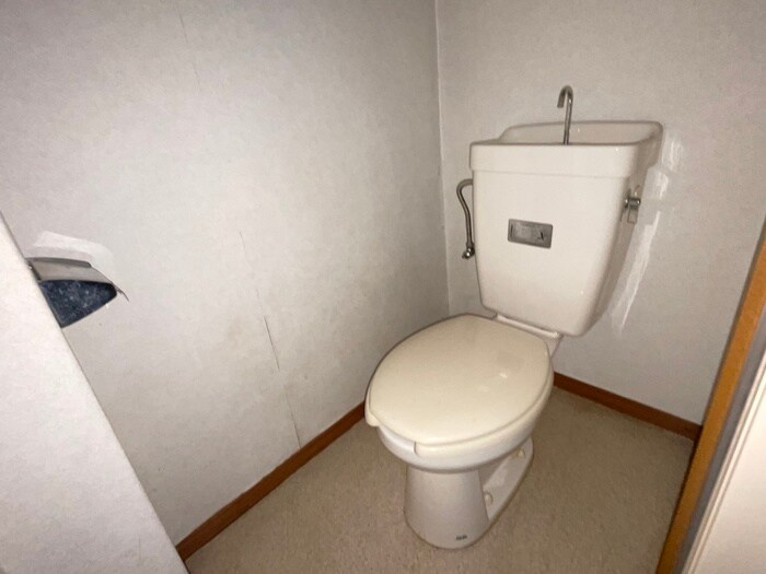 物件内観写真13　(トイレ)