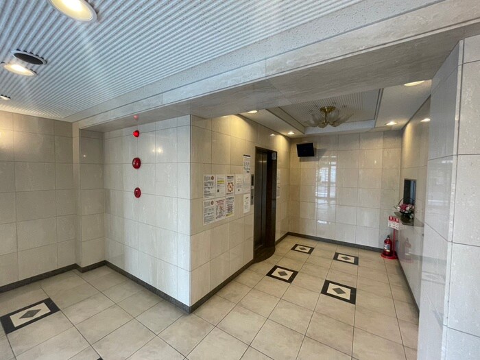 物件外観写真4　(建物設備)