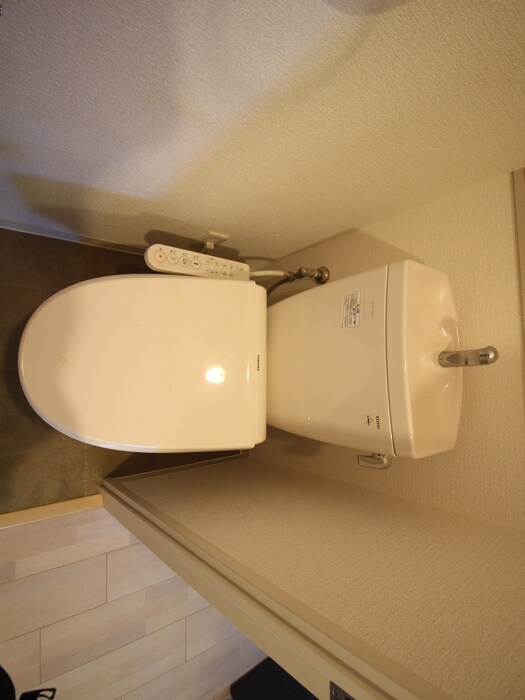 物件内観写真11　(トイレ)