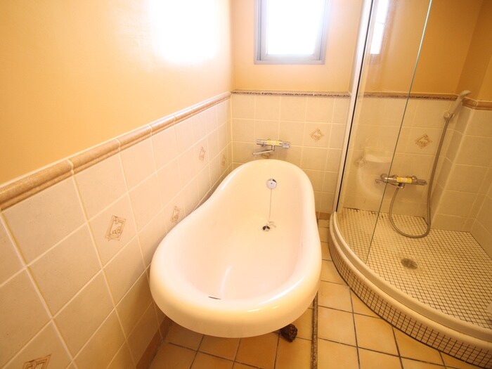 物件内観写真13　(バス／シャワールーム等)