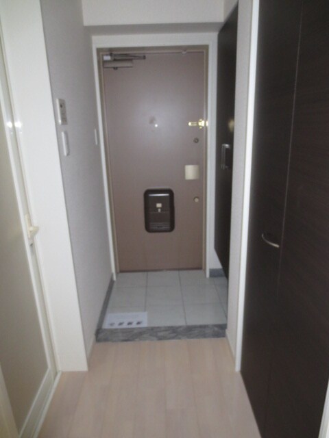 物件内観写真18　(廊下)