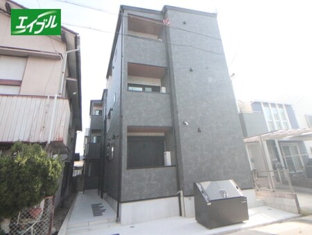 robot home 鶴里外観写真