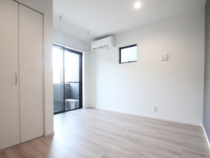 物件内観写真8　(居室)