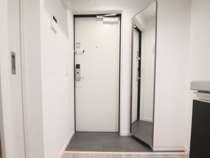 物件内観写真19　(玄関)