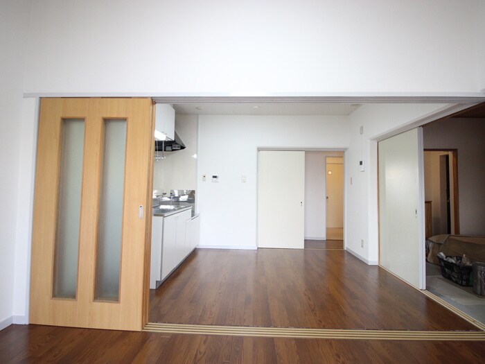 物件内観写真14　(居室)