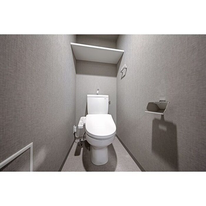 物件内観写真12　(トイレ)