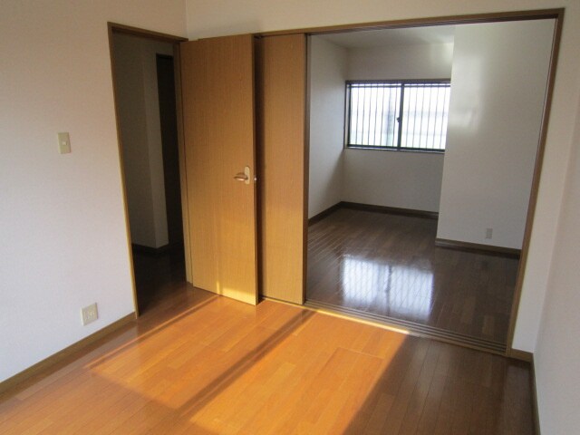 物件内観写真16　(居室)