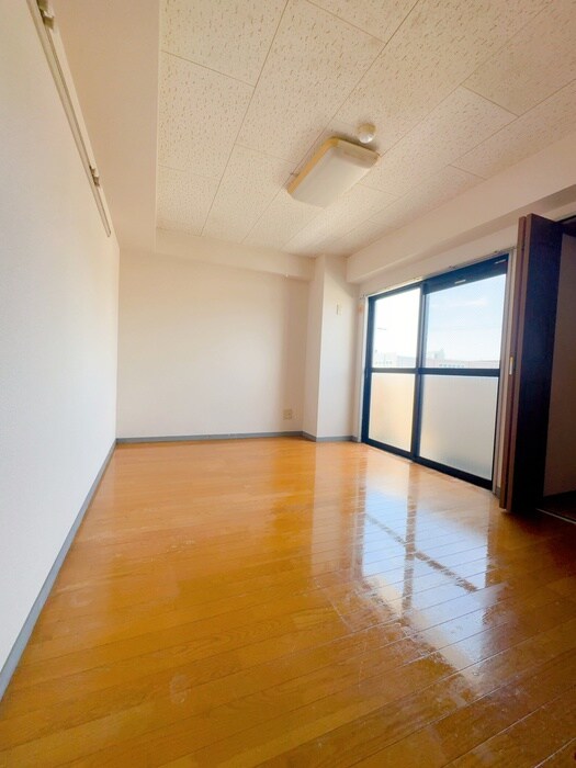 カ－サ大牧の居室