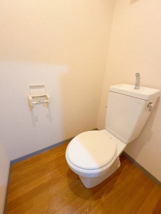 物件内観写真13　(トイレ)