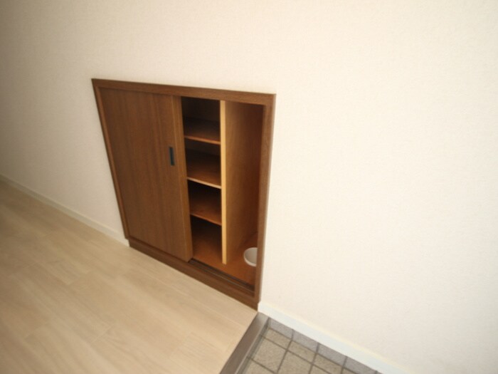 物件内観写真17　(靴箱)