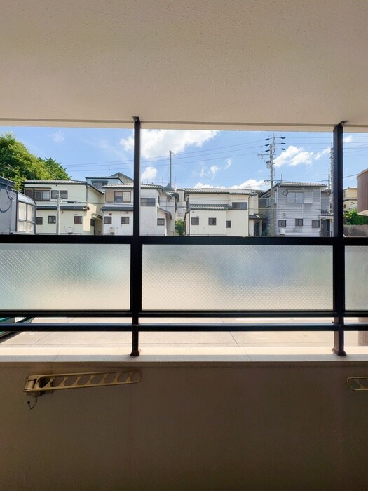 物件内観写真19　(室内からの展望)