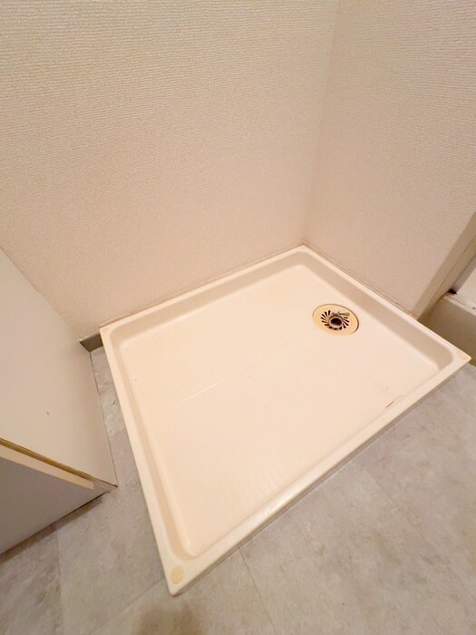 物件内観写真21　(洗濯機置場)