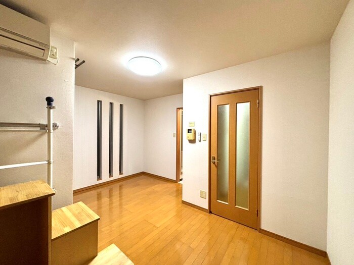 物件内観写真14　(居室)