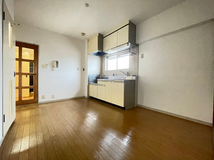 物件内観写真15　(居室)