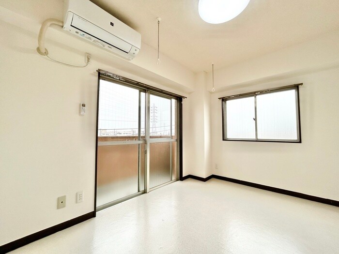 物件内観写真5　(居室)