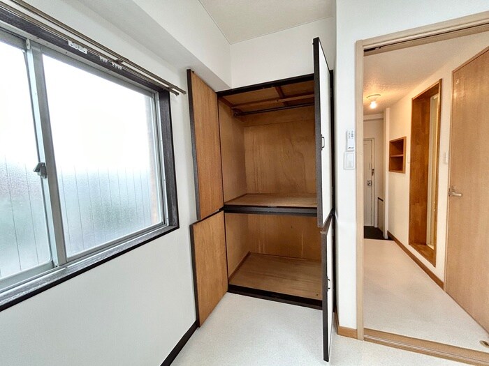 物件内観写真10　(収納)
