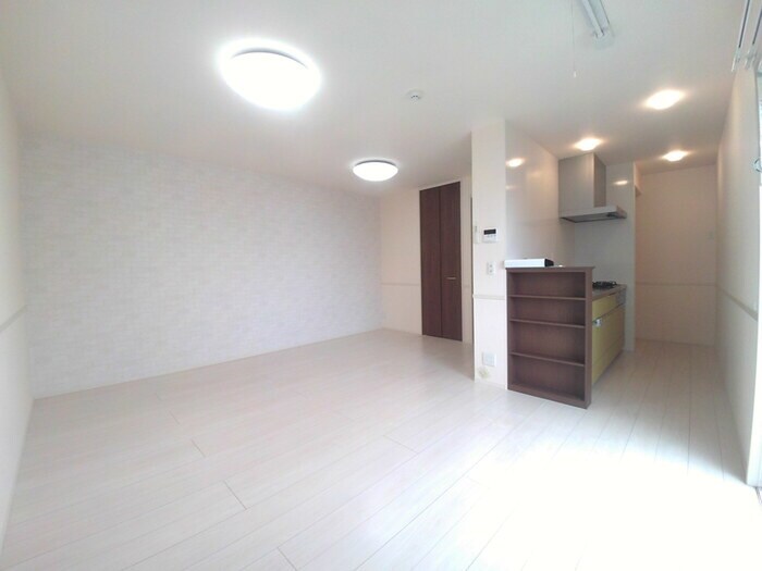 物件内観写真4　(居室)